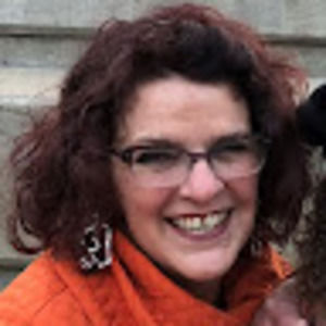 Meet your Posher, Esther